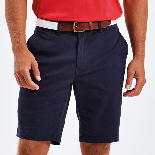 Men’s lightweight chino shorts Thumbnail